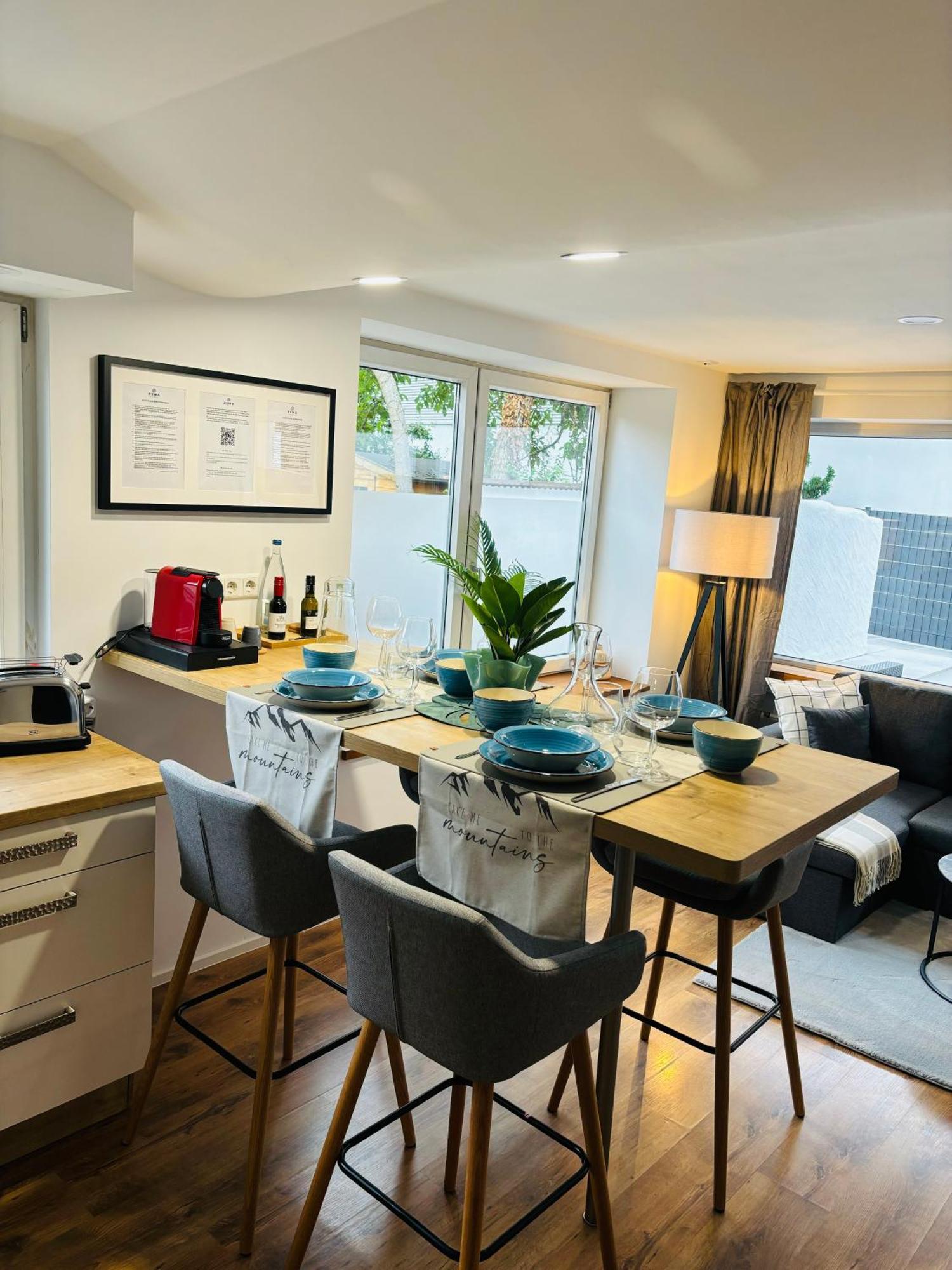 Apartamento Jacuzzi Terrasse 55' Tv Kueche Regendusche Bad Bellingen Exterior foto