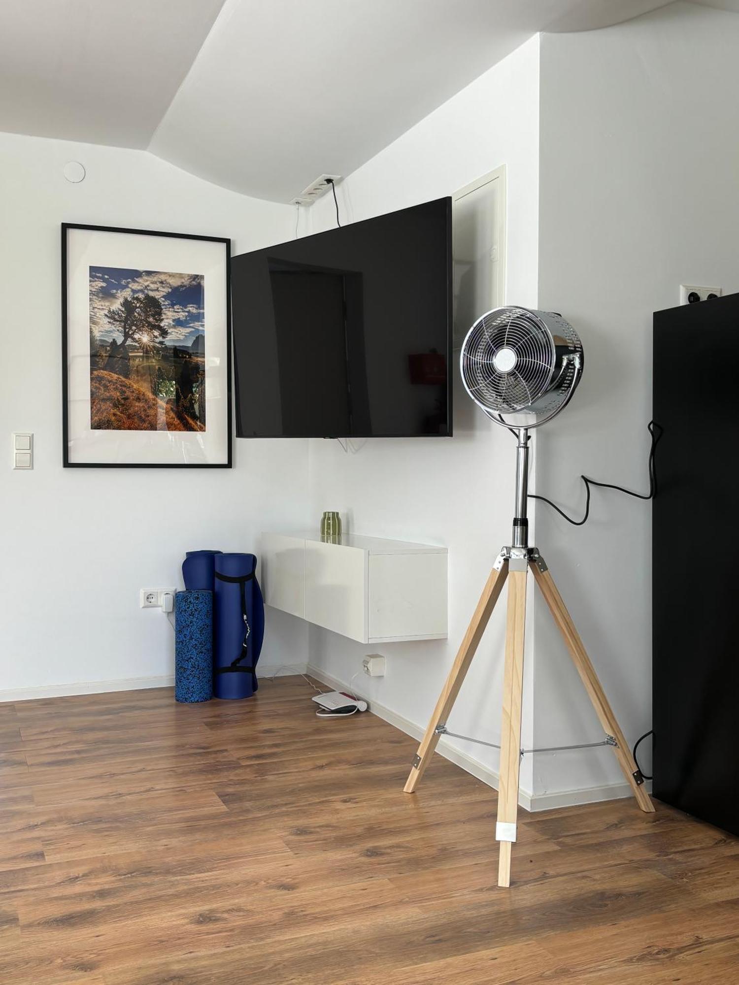 Apartamento Jacuzzi Terrasse 55' Tv Kueche Regendusche Bad Bellingen Exterior foto